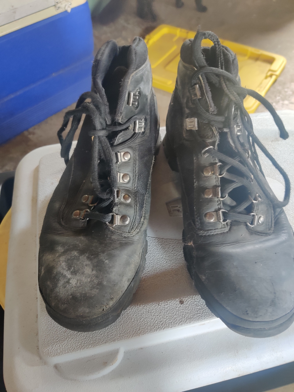 Men's Black Lace-Up Work Boots